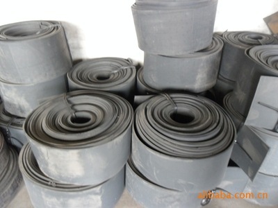 【廠家大量供應(yīng)鞋底料】價(jià)格,廠家,圖片,輸送帶,羅莊區(qū)意通橡膠制品廠-
